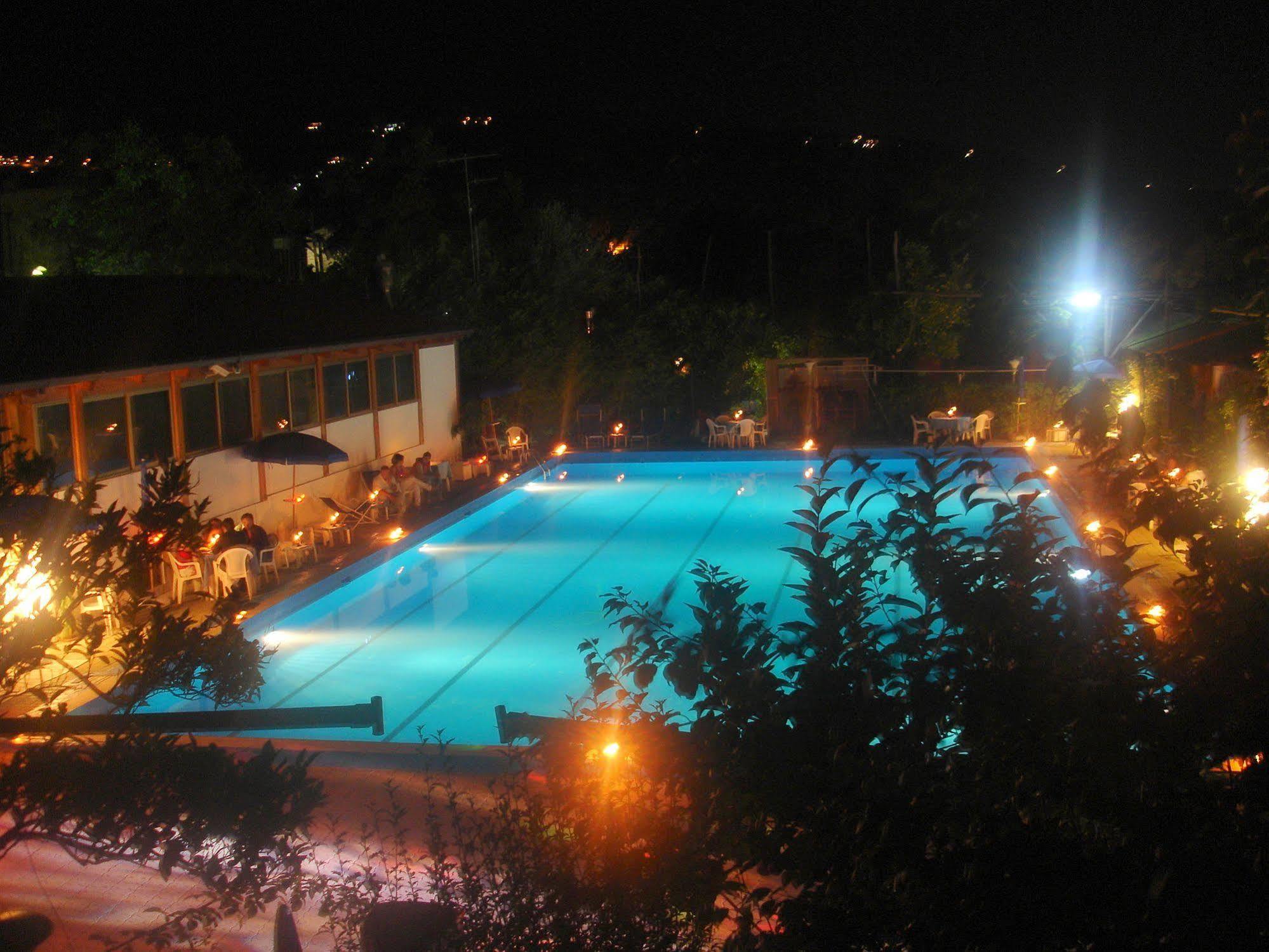 Fiori D'Arancio Hotel Piano di Sorrento Exterior photo